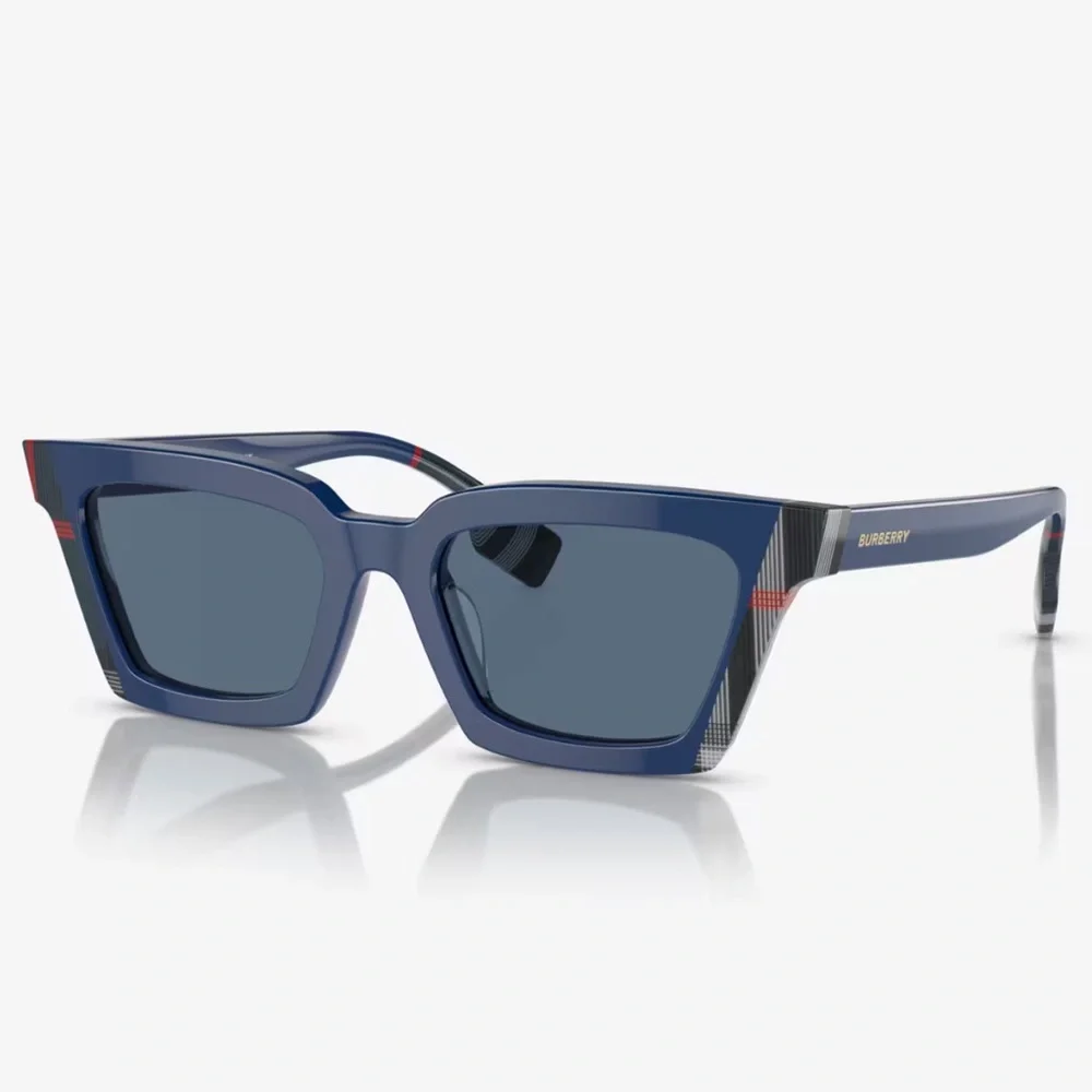Burberry Sunglasses, New 225 - Picture 1 of 4